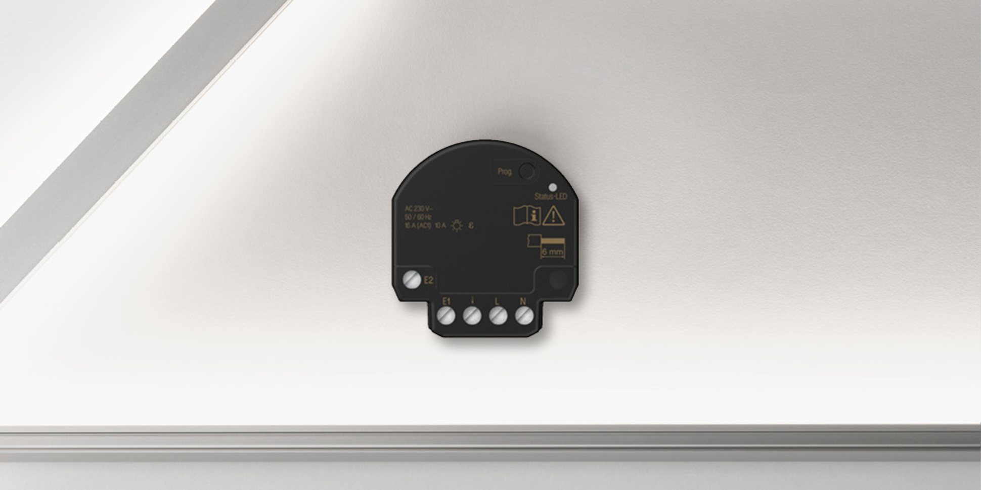 JUNG HOME Jalousieaktor Mini bei O.N.T.-Elektrotechnik GmbH & Co. KG in Reinbek