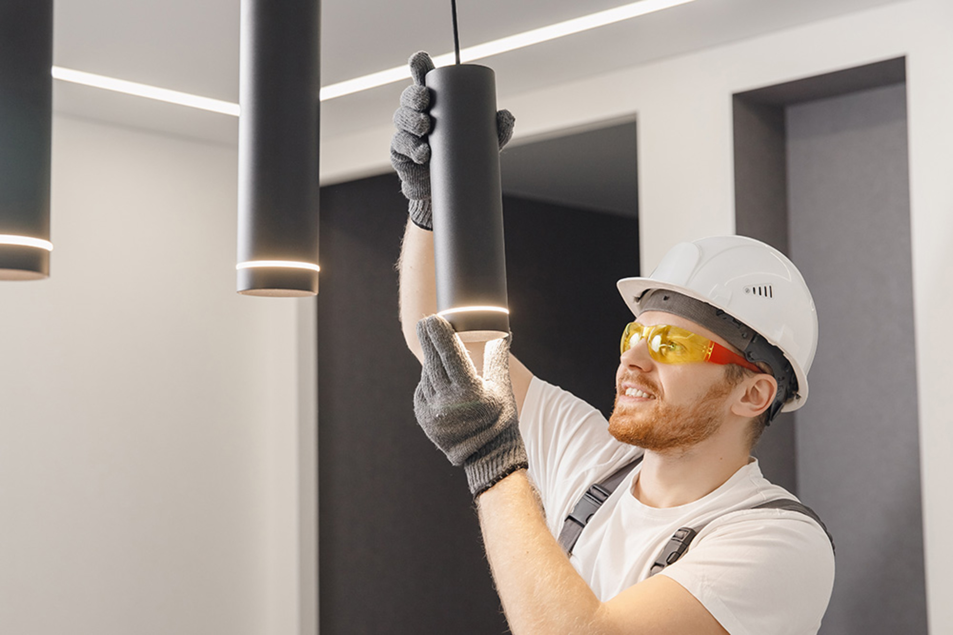 Innen&shy;beleuchtung bei O.N.T.-Elektrotechnik GmbH & Co. KG in Reinbek