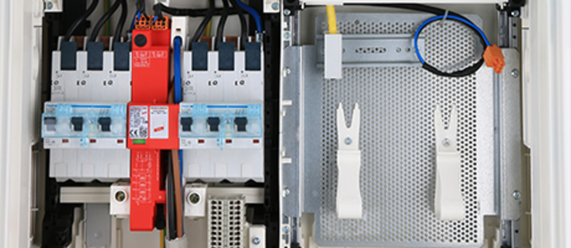 Hausanschluss, Zähler und Unterverteiler bei O.N.T.-Elektrotechnik GmbH & Co. KG in Reinbek